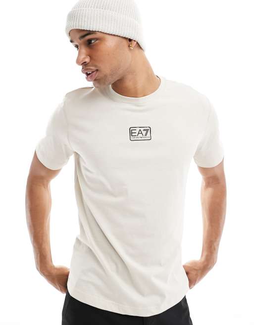 Armani – EA7 – T-Shirt in Beige mit mittigem rechteckigem Logo