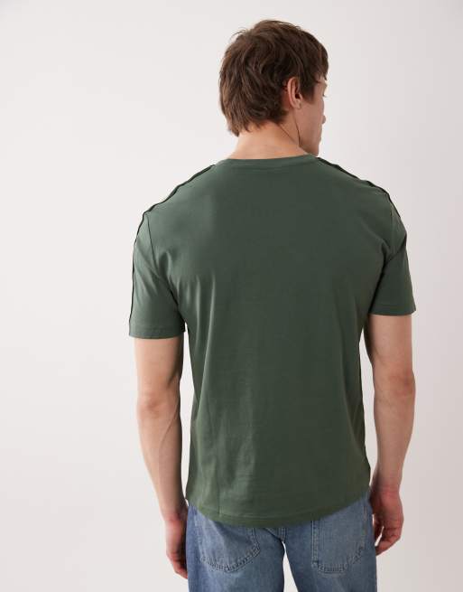 Armani - EA7 - T-shirt met ronde hals en logobies in groen , 5 van 5