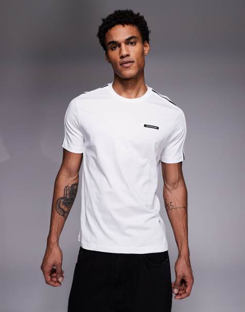 Armani - EA7 - T-shirt met ronde hals en logobies in wit - view 1
