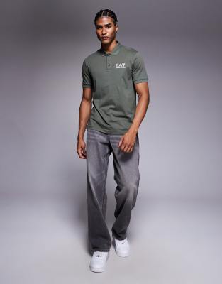 Ea7 Armani  Train 7 Logo Polo In Green