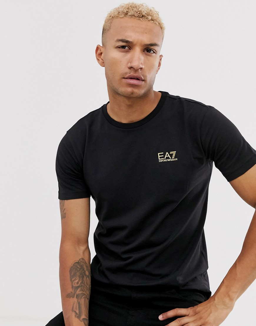 Armani – EA7 – Train Core ID – Svart t-shirt med guldlogga och smal passform