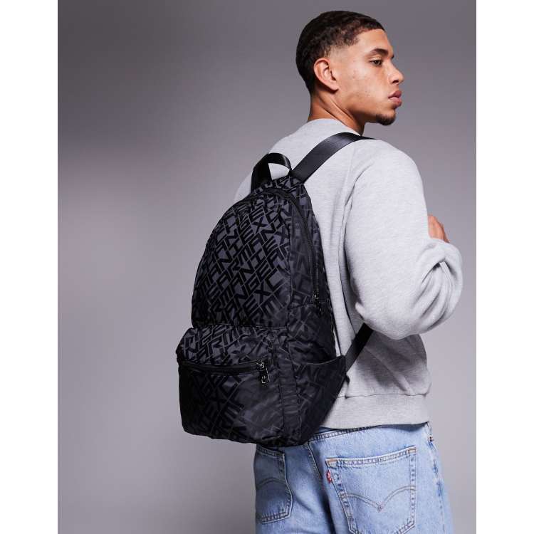 207841981-1-black?$n_750w$&wid