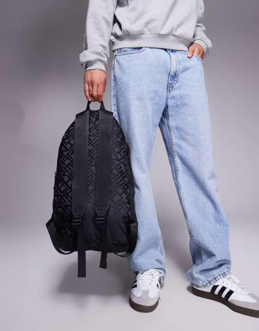 ARMANI EXCHANGE ブラックバックパック Amazon.com: A|X ARMANI EXCHANGE mens Eco-leather Backpack