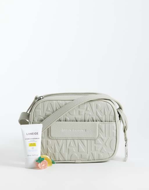 Armani Exchange - Bandolera color crema con diseño granulado Liz, 2 de 4