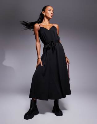 belted a-line midi dress in black