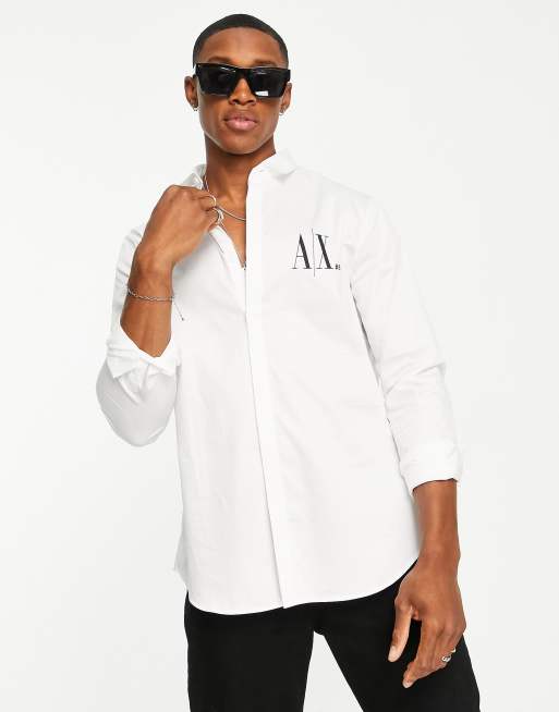 Armani Exchange – Biała koszula z logo AX na piersi