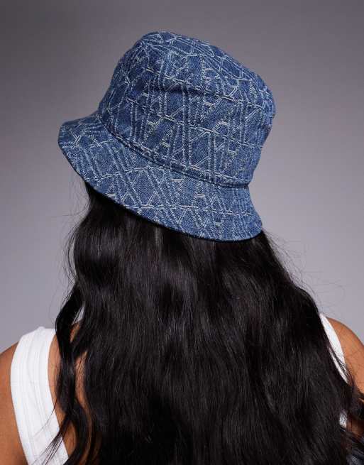 Armani Exchange Bob a monogramme Bleu moyen ASOS