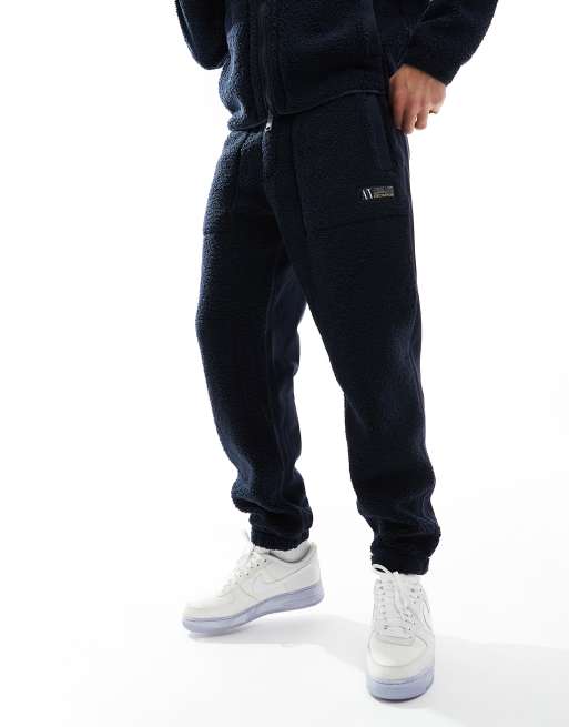 Nike borg clearance joggers