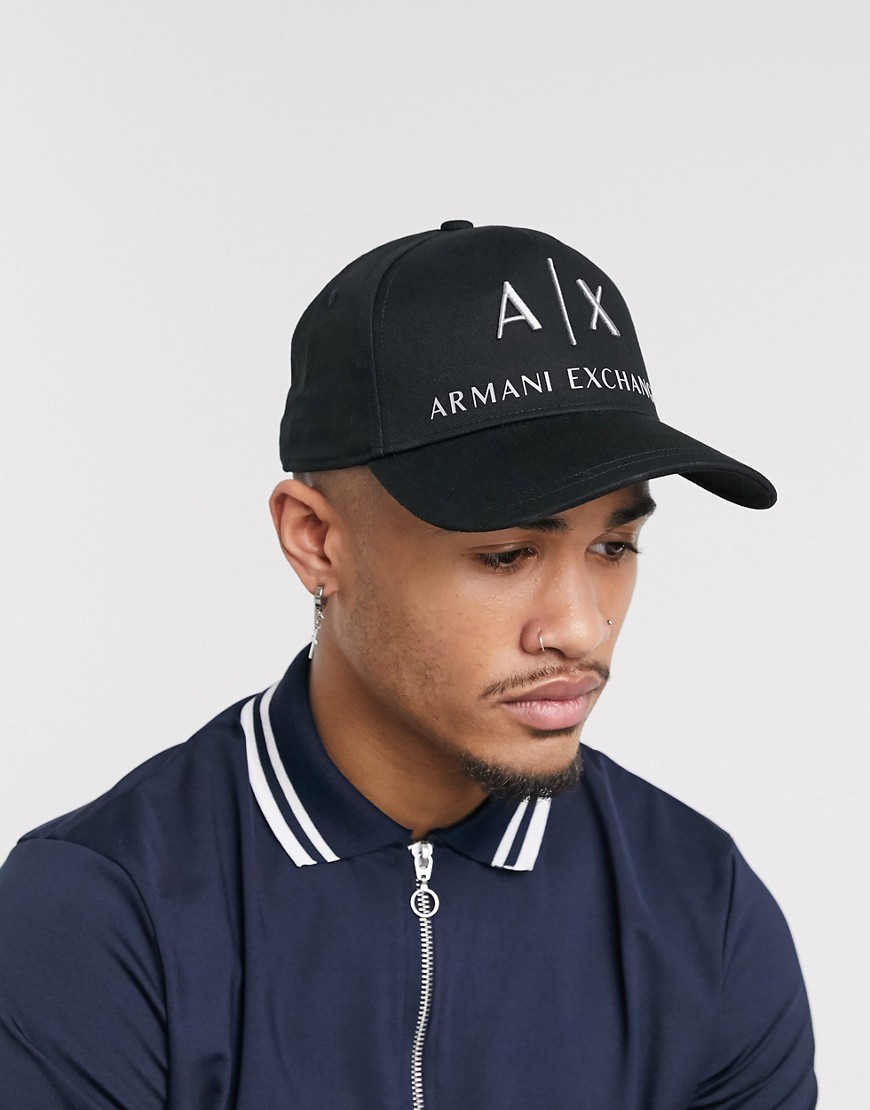 Armani Exchange - Cappello con visiera nero con logo Ax