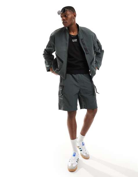 Armani Exchange – Cargo-Shorts in Anthrazit mit farblich abgesetztem Zierband, Kombiteil - view 1