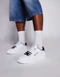 [Armani Exchange] Armani Exchange chunky logo sneakers in white and black 42 OP.WHITE+BLACK