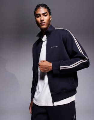 208967672-1-deepnavy