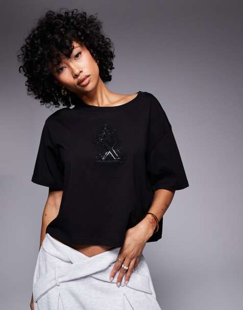 Armani Exchange - Cropped T-shirt met versierd logo in zwart - view 1