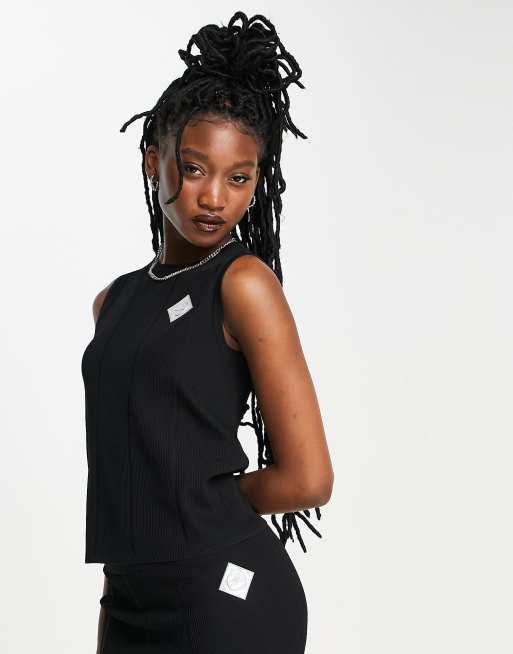 Armani Exchange – Czarny bezszwowy top z dzianiny