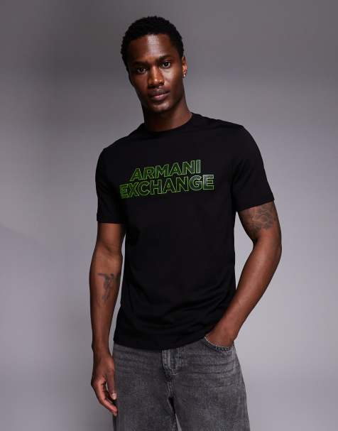 Armani Exchange – Czarny t-shirt z logo na piersi - view 1