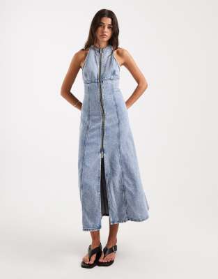 Exchange - Formendes Maxi-Jeanskleid in Blau mit durchgehendem Reißverschluss Blau 40