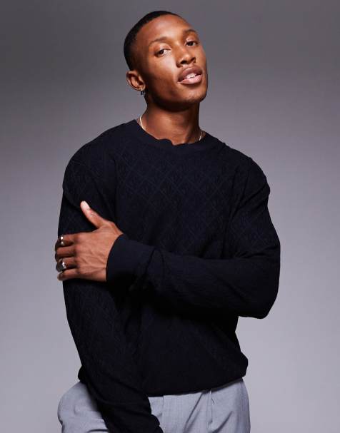 Armani Exchange – Granatowy dzianinowy sweter z logo na całości - view 1