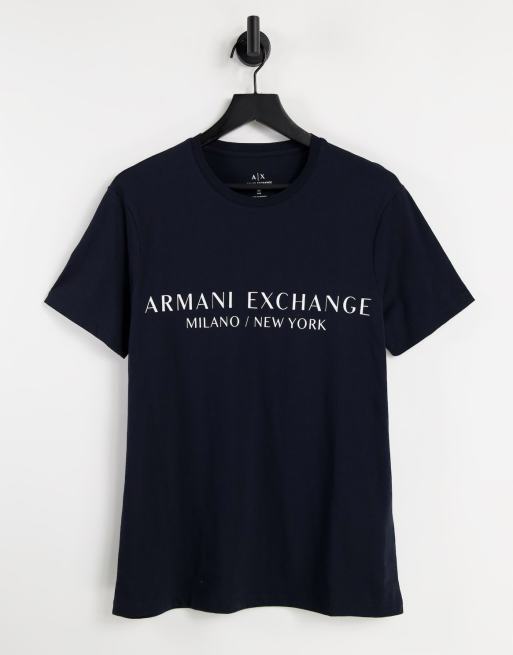 Armani Exchange – Granatowy T-shirt z tekstowym logo i nazwami miast 