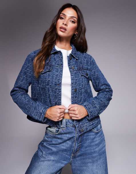 Armani Exchange – Jeansjacke in Mittelblau mit Monogrammmuster - view 1