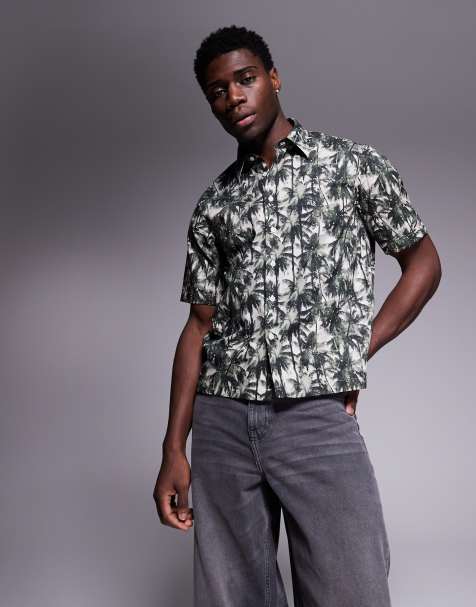 Armani Exchange – Kurzärmliges Hemd mit grünem Palmenprint - view 1