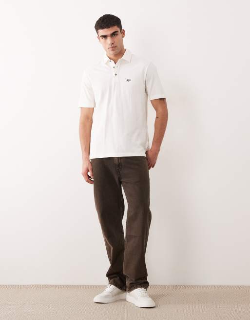 Armani Exchange – Kurzärmliges Polohemd in Creme mit Logo, 4 von 5