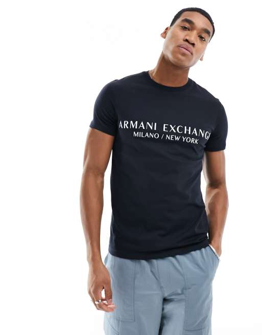 Armani Exchange – Marinblå t-shirt med linjär logga