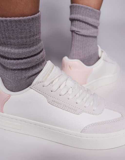 Armani Exchange – Naturvita och rosa sneakers med logga, 5 av 5