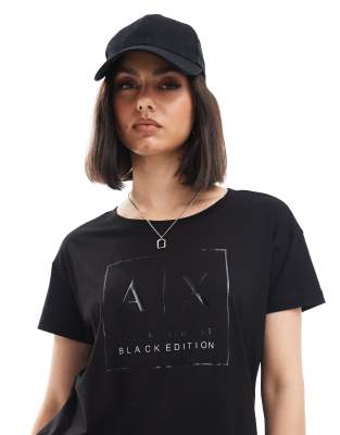 Armani Exchange - Schwarzes T-Shirt mit glänzendem Logo-Schriftzug