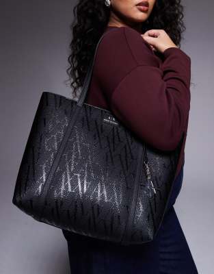 Armani Exchange - Silvye - Shopper in Schwarz mit Monogramm-Muster