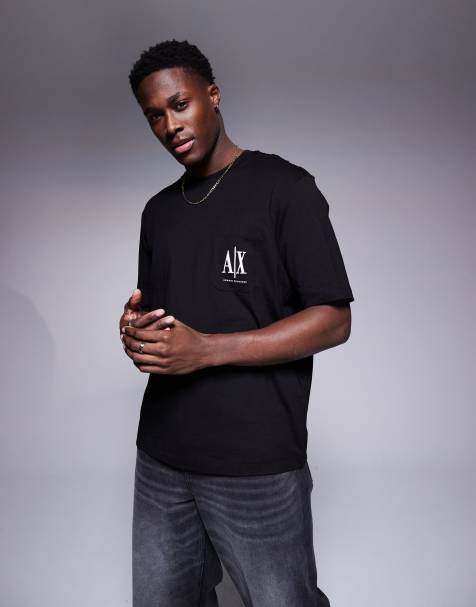 Armani Exchange - Sort T-shirt med logolomme - view 1