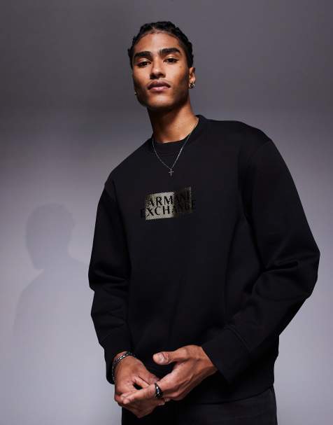 Armani Exchange – Svart sweatshirt med guldig, centrerad logga - view 1