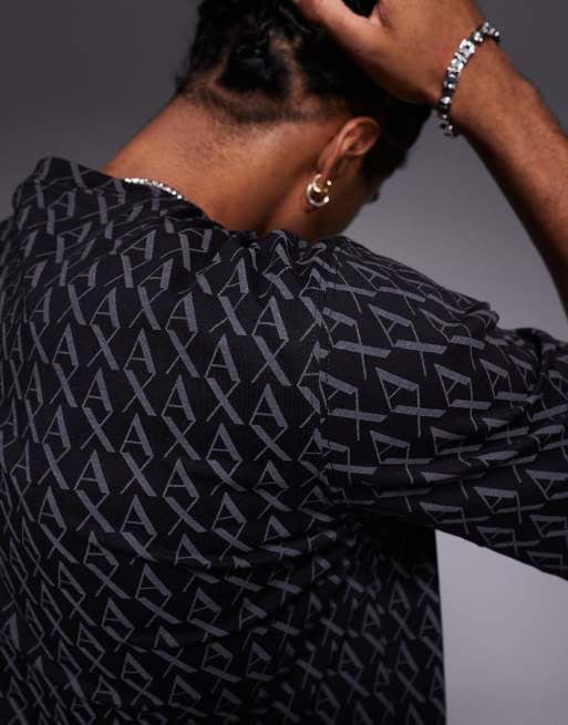 Armani Exchange – Svart t-shirt med kort ärm och heltäckande logga, 2 av 4