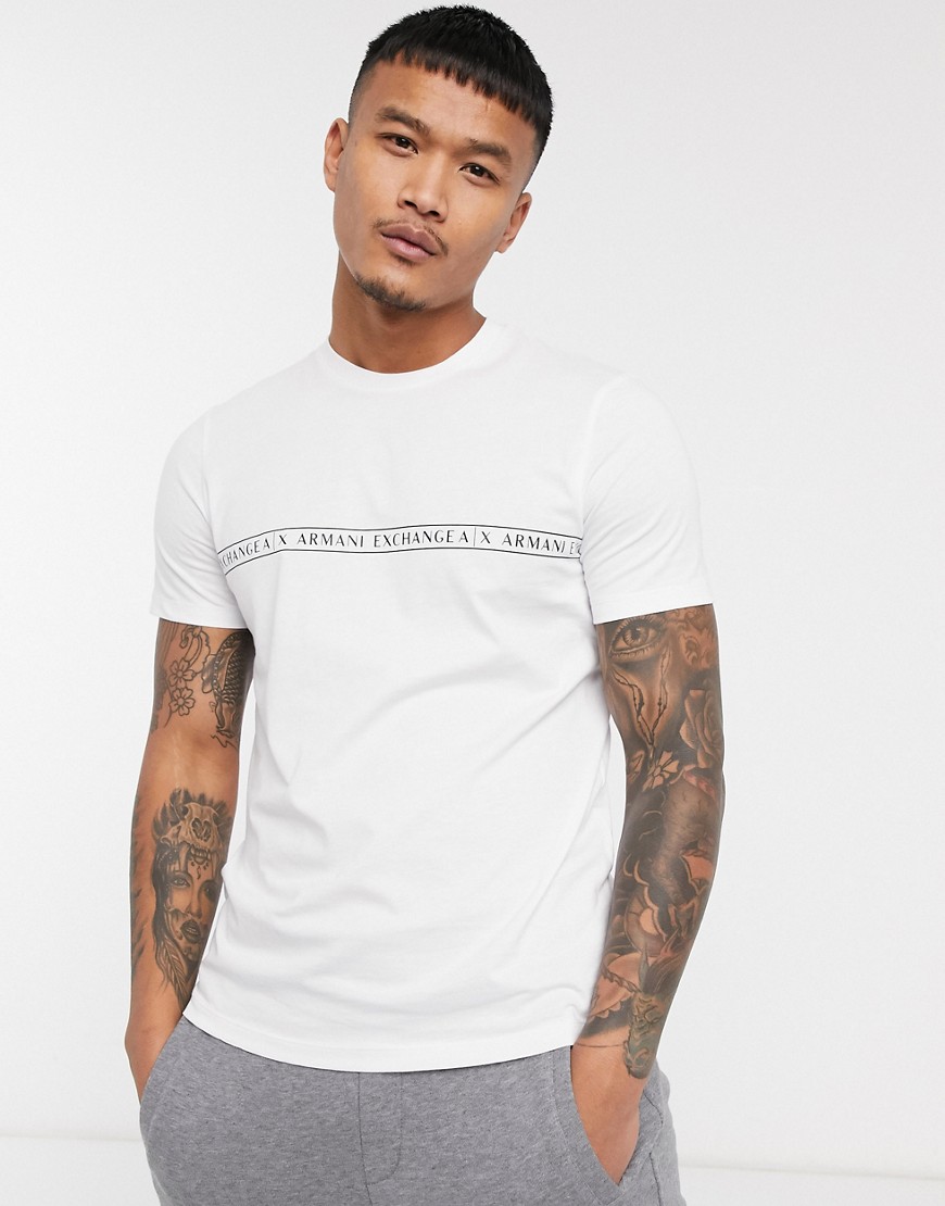 Armani Exchange - T-shirt bianca con logo sul petto-Bianco
