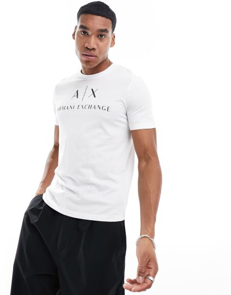 Armani Exchange – T-Shirt in Weiß mit Brust-Logo und schmalem Schnitt - view 1