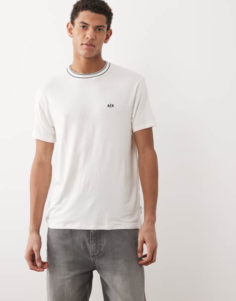 Armani Exchange – T-Shirt in Wollweiß mit kleinem Logo - view 1