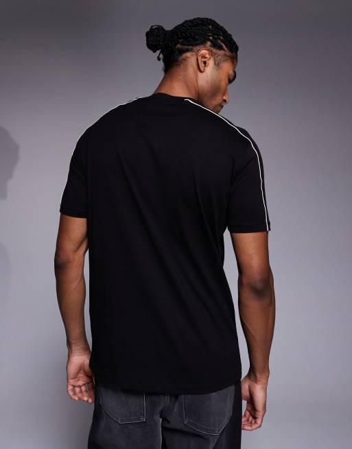Armani Exchange - T-shirt met centraal logo en korte mouwen in zwart, 3 van 5