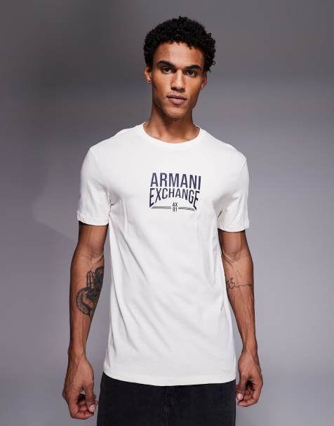 Armani Exchange - T-shirt met logo in het midden in crème - view 1