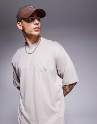 tonal logo t-shirt in beige-Neutral