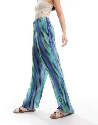 Armani Exchange Armani Exchange trousers in ocean waves print-Multi