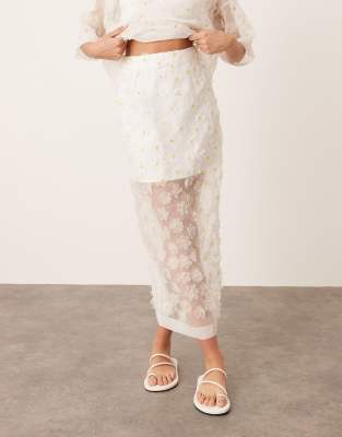 Arrange 3d Daisy Sheer Column Maxi Skirt - Part Of A Set-white In White