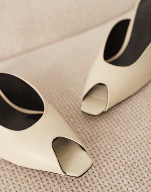 ARRANGE Agnes premium leather heeled mules in off white