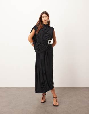 ARRANGE - Ärmelloses Midikleid in Schwarz mit drapiertem Saum und Schnalle