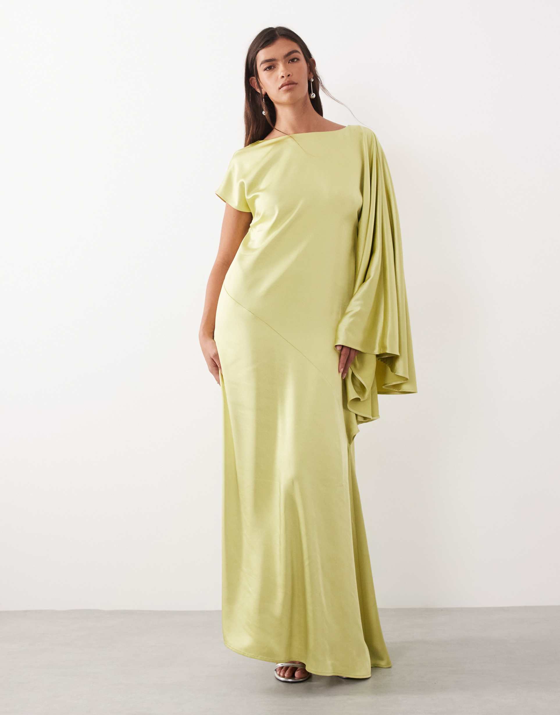 arrange asymmetric sleeves satin maxi dress in lime