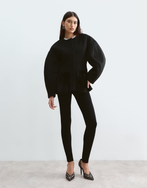 ARRANGE blazer sans col à poches en faux-fur noir, 2 de 5