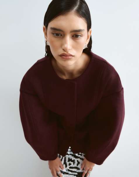 ARRANGE blazer sin cuello con bolsillos de pelo en burdeos - view 1