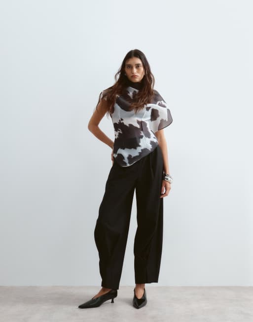 ARRANGE Blythe pantaloni sartoriali neri affusolati con dettaglio piega