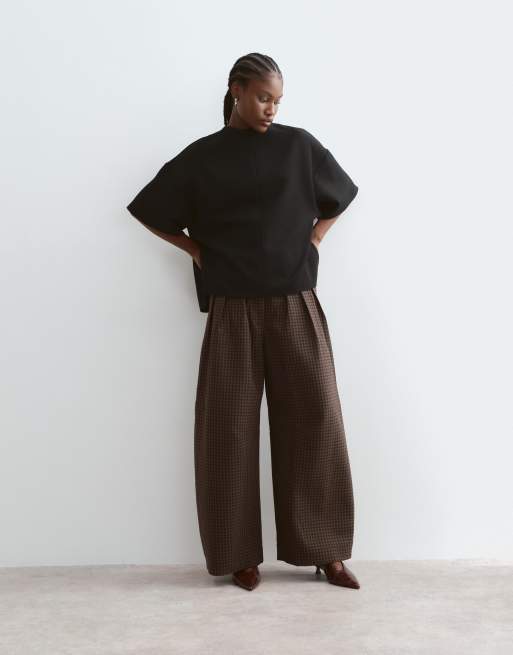 ARRANGE boxy top with open back in black, 2 of 5