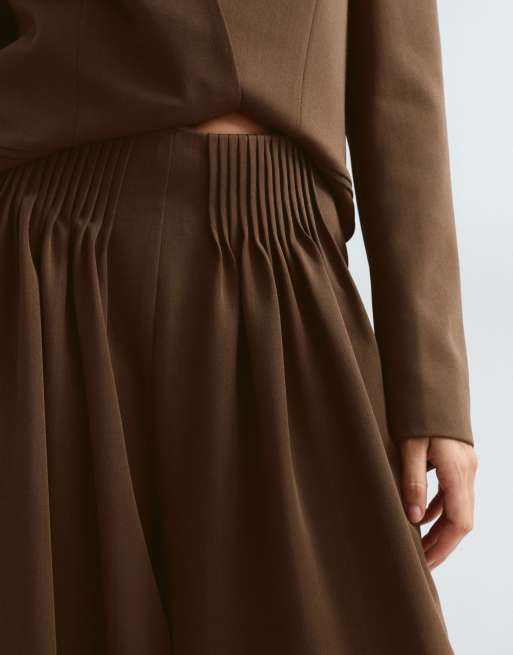 ARRANGE broek met plooitaille en wijde pijpen co-ord in donkerbruin, 3 van 5