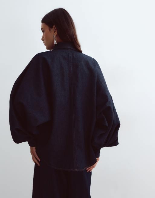ARRANGE camicia in denim coordinata con maniche voluminose in indaco, 3 di 4