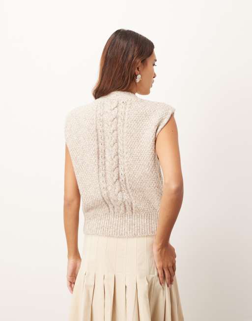 ARRANGE - Cardigan senza maniche in maglia lavorata a trecce marrone, 4 di 4